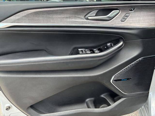 used 2021 Jeep Grand Cherokee L car, priced at $31,400