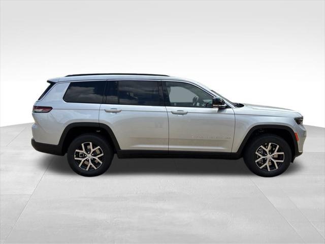 new 2025 Jeep Grand Cherokee L car, priced at $47,725