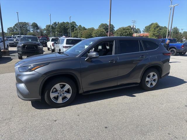 used 2023 Toyota Highlander car, priced at $32,872