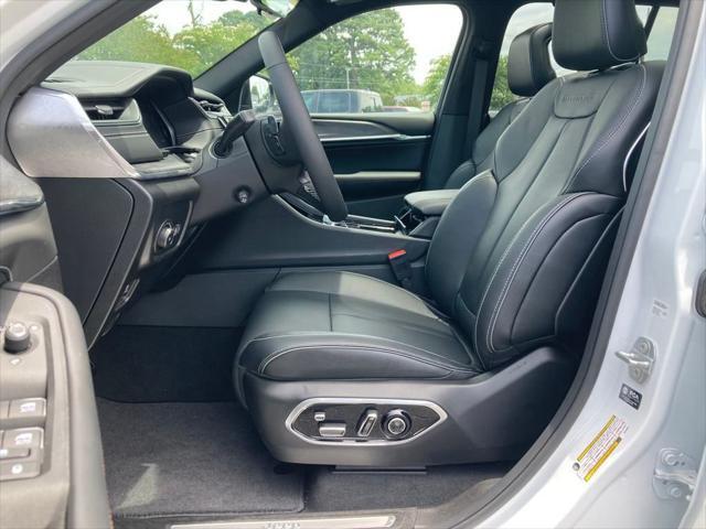 new 2025 Jeep Grand Cherokee car, priced at $52,314