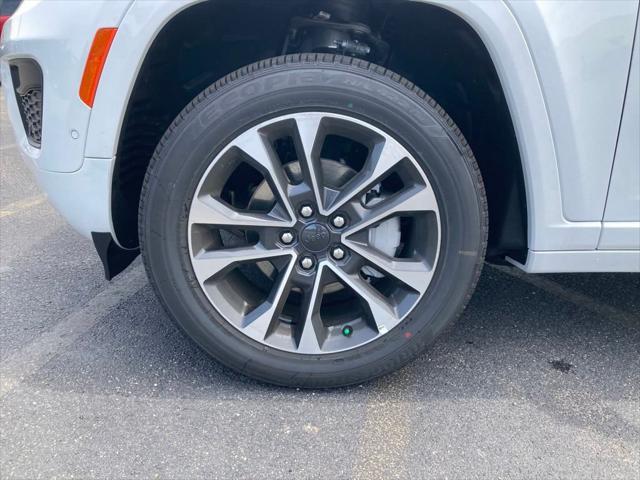 new 2025 Jeep Grand Cherokee car, priced at $52,314