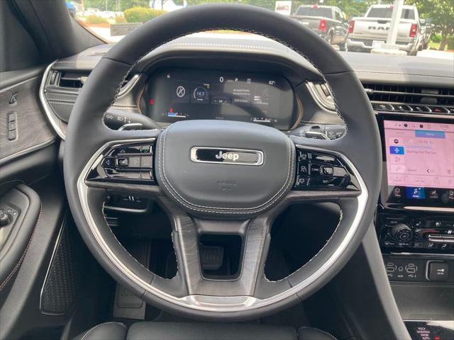 new 2025 Jeep Grand Cherokee car, priced at $52,314