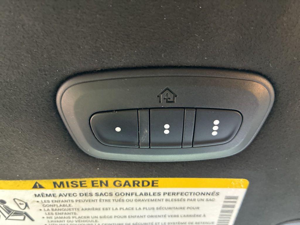 used 2021 Chrysler Pacifica car, priced at $33,788