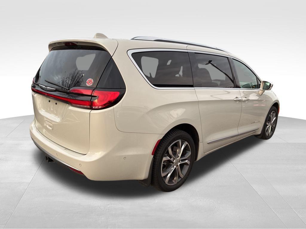used 2021 Chrysler Pacifica car, priced at $33,788