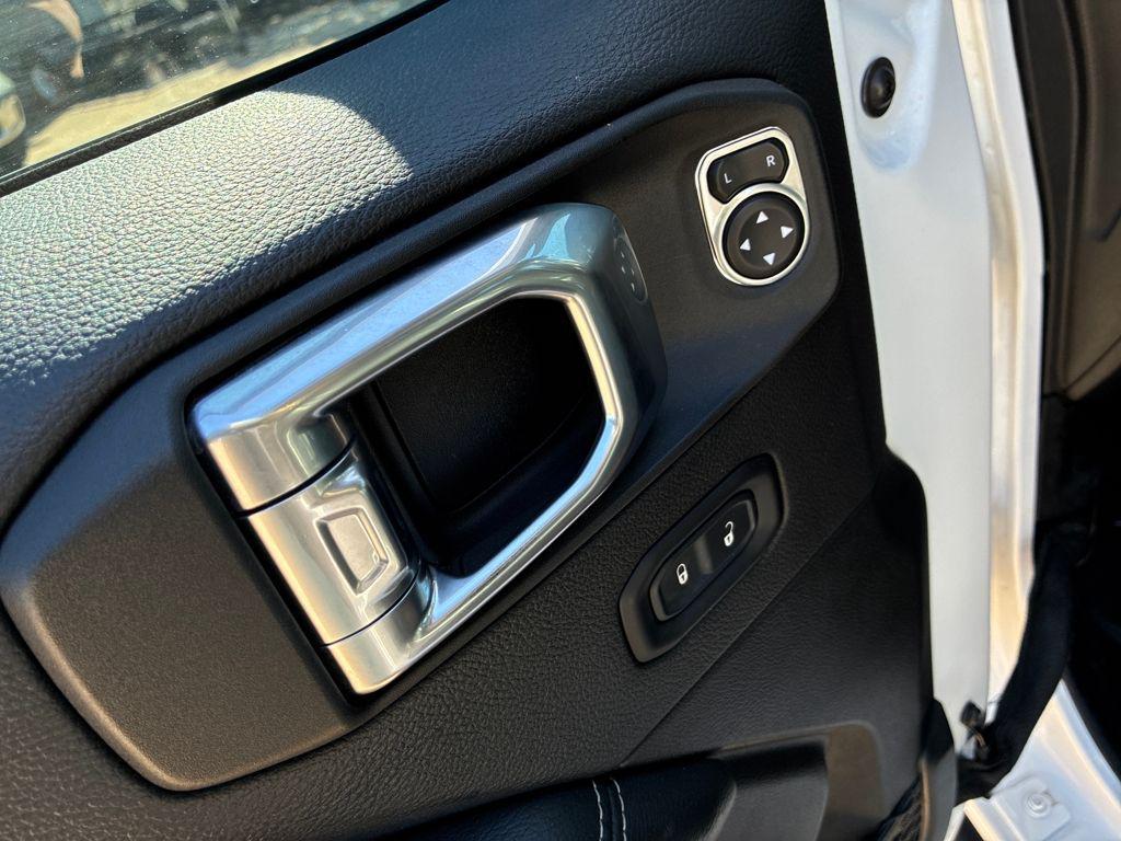 new 2021 Jeep Wrangler Unlimited car, priced at $31,900