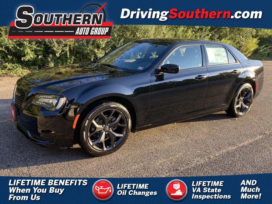 new 2023 Chrysler 300 car, priced at $29,999