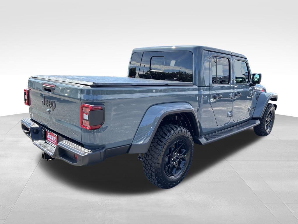 new 2025 Jeep Gladiator car, priced at $43,374