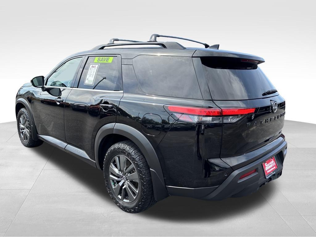 used 2022 Nissan Pathfinder car, priced at $22,000