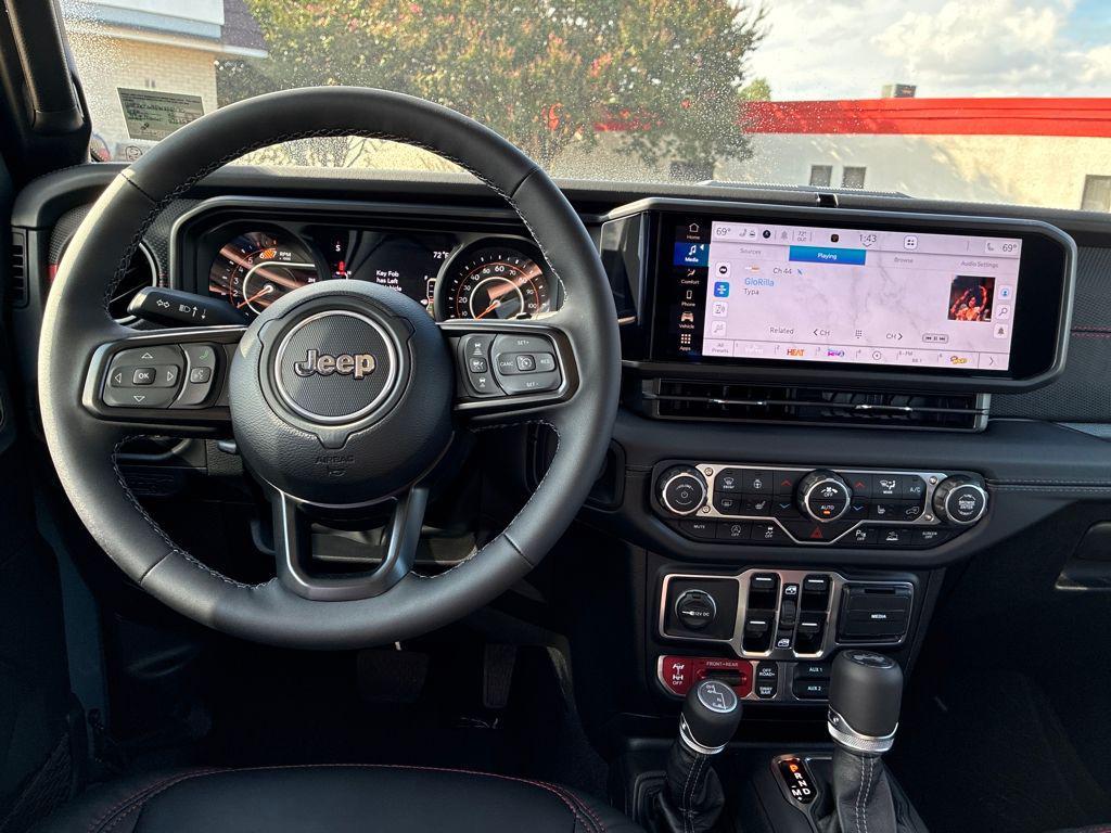 new 2025 Jeep Wrangler car, priced at $59,312