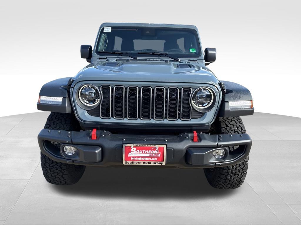 new 2025 Jeep Wrangler car, priced at $59,312