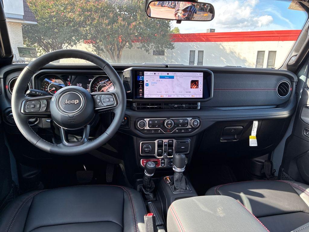new 2025 Jeep Wrangler car, priced at $59,312
