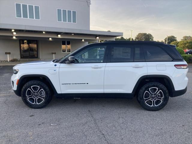new 2024 Jeep Grand Cherokee 4xe car, priced at $55,553