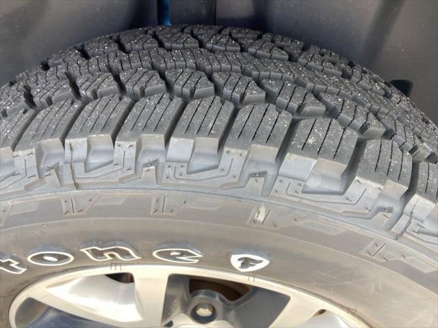 used 2018 Jeep Cherokee car, priced at $20,995