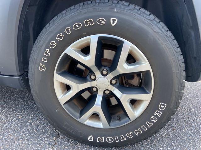 used 2018 Jeep Cherokee car, priced at $20,995