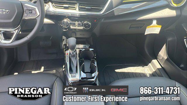 new 2025 Chevrolet Trax car, priced at $27,085