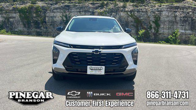 new 2025 Chevrolet Trax car, priced at $27,085