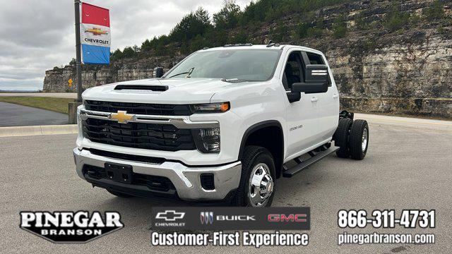 new 2026 Chevrolet Silverado 3500 car, priced at $66,913