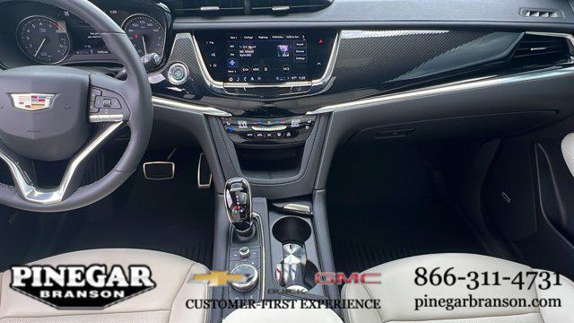 used 2024 Cadillac XT6 car, priced at $53,977