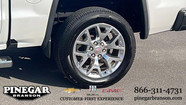 used 2017 GMC Sierra 1500 car, priced at $25,977