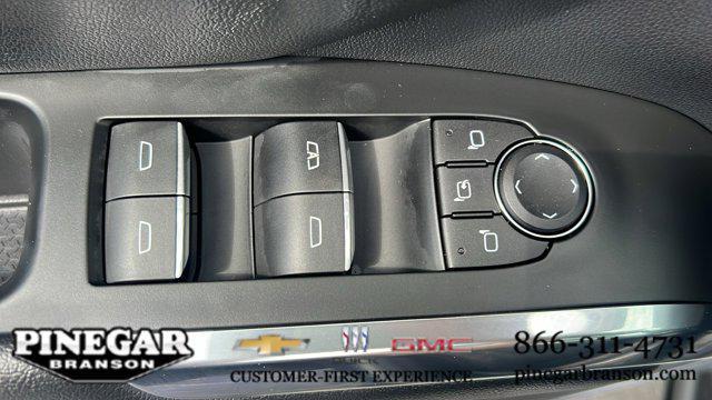 used 2024 Chevrolet Traverse car, priced at $53,977