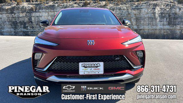 new 2025 Buick Envista car, priced at $28,524