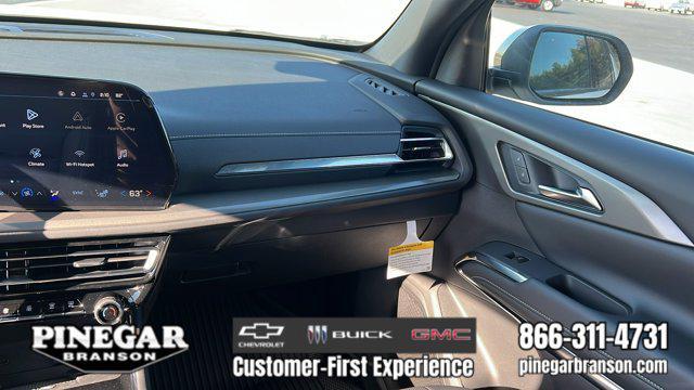 new 2026 Chevrolet Traverse car, priced at $49,324