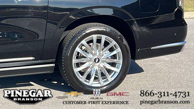 used 2022 Cadillac Escalade ESV car, priced at $67,977