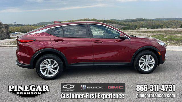 new 2025 Buick Envista car, priced at $26,430