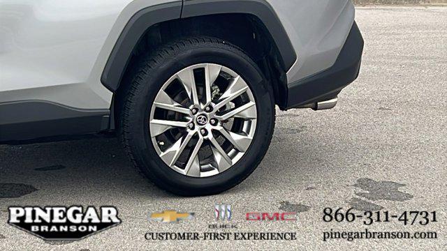 used 2020 Toyota RAV4 car, priced at $23,977