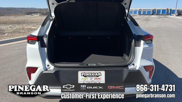new 2025 Buick Envista car, priced at $25,040