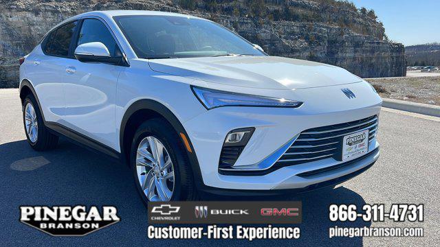 new 2025 Buick Envista car, priced at $25,040