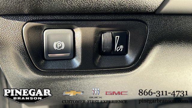 used 2023 GMC Acadia car, priced at $32,977