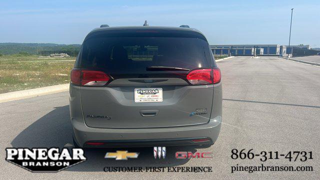 used 2020 Chrysler Pacifica Hybrid car, priced at $22,977