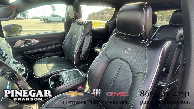 used 2020 Chrysler Pacifica Hybrid car, priced at $22,977