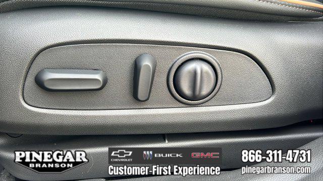 new 2025 Buick Envista car, priced at $31,034