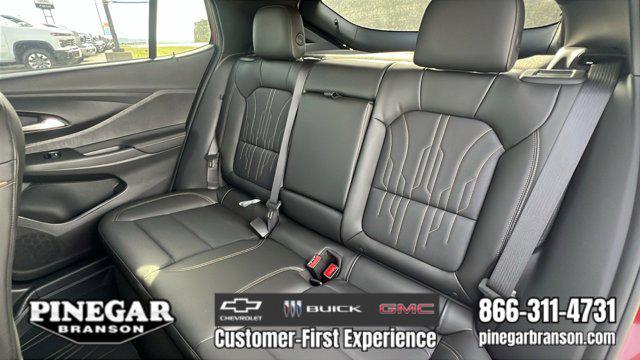 new 2025 Buick Envista car, priced at $31,034