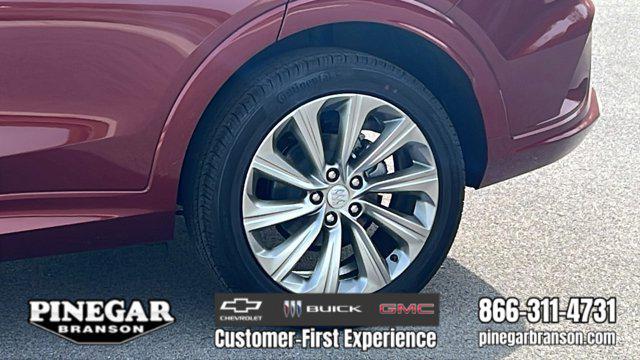 new 2025 Buick Envista car, priced at $31,034