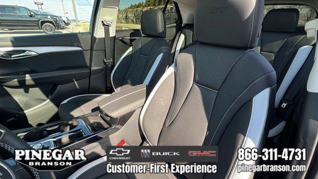 new 2025 Buick Envision car, priced at $41,034