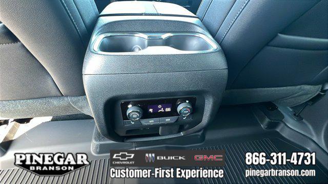 new 2026 Chevrolet Traverse car, priced at $58,826