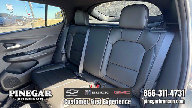 new 2025 Buick Envista car, priced at $29,119