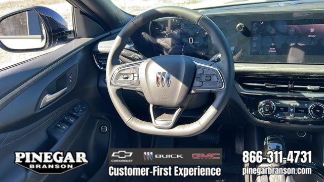 new 2025 Buick Envista car, priced at $29,119