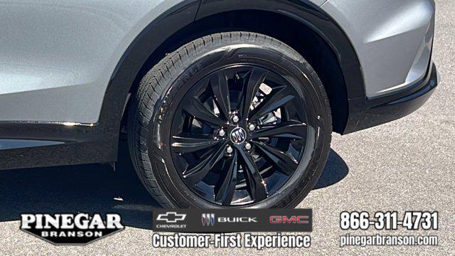new 2025 Buick Envista car, priced at $29,119
