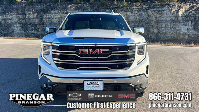 new 2025 GMC Sierra 1500 car, priced at $60,524