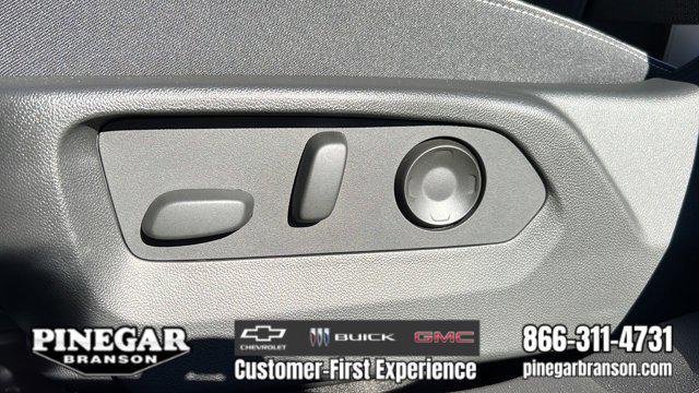 new 2025 Buick Envision car, priced at $40,735
