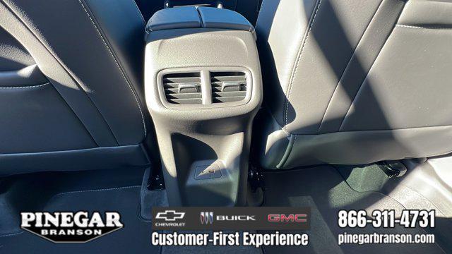 new 2025 Buick Envision car, priced at $40,735