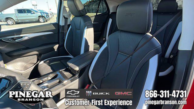 new 2025 Buick Envision car, priced at $40,735