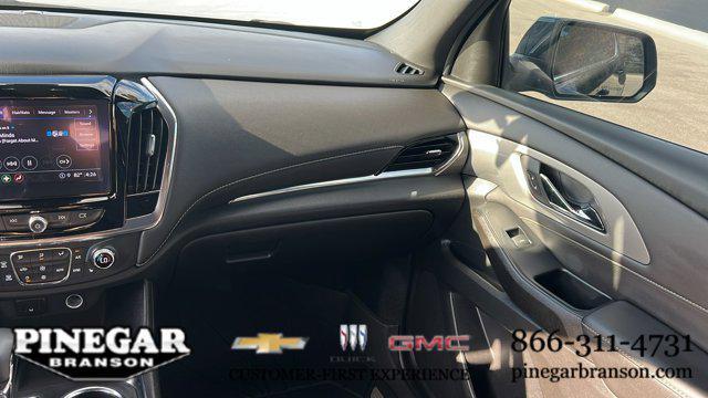 used 2025 Chevrolet Traverse car, priced at $37,977