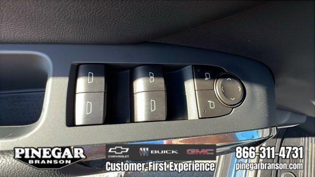 new 2026 Chevrolet Traverse car, priced at $56,480