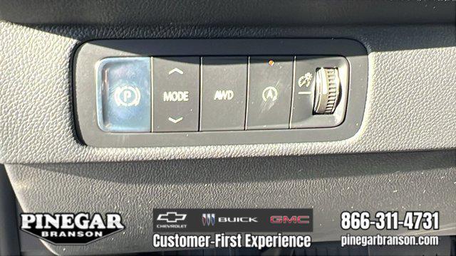 new 2026 Chevrolet Traverse car, priced at $56,480