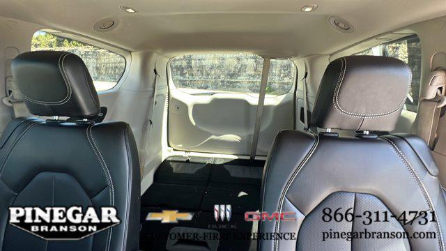 used 2023 Chrysler Pacifica car, priced at $25,800